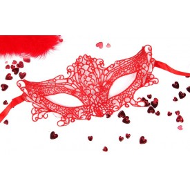 Красная ажурная текстильная маска "Марлен"